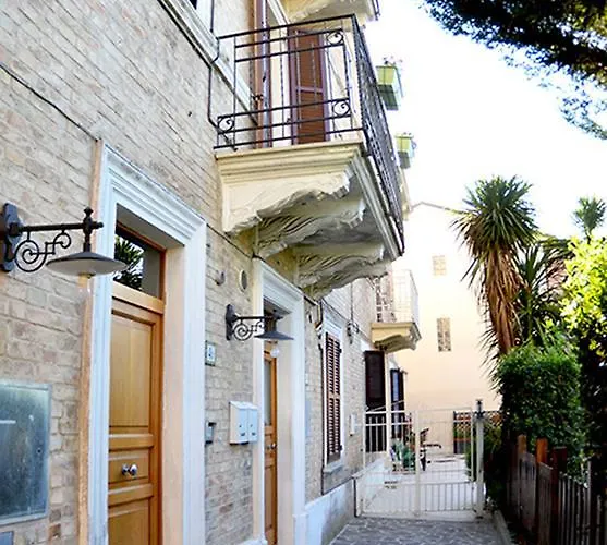 Bed and Breakfast Il Vicolo Σαν Μπενεντέτο ντελ Τρόντο