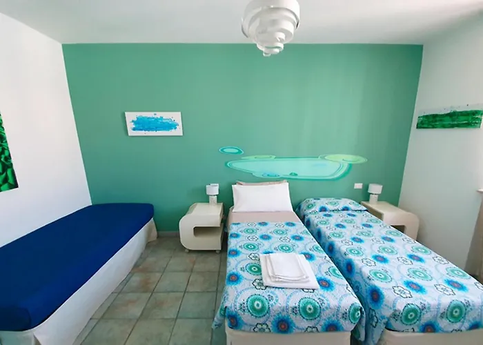 Il Vicolo Σαν Μπενεντέτο ντελ Τρόντο